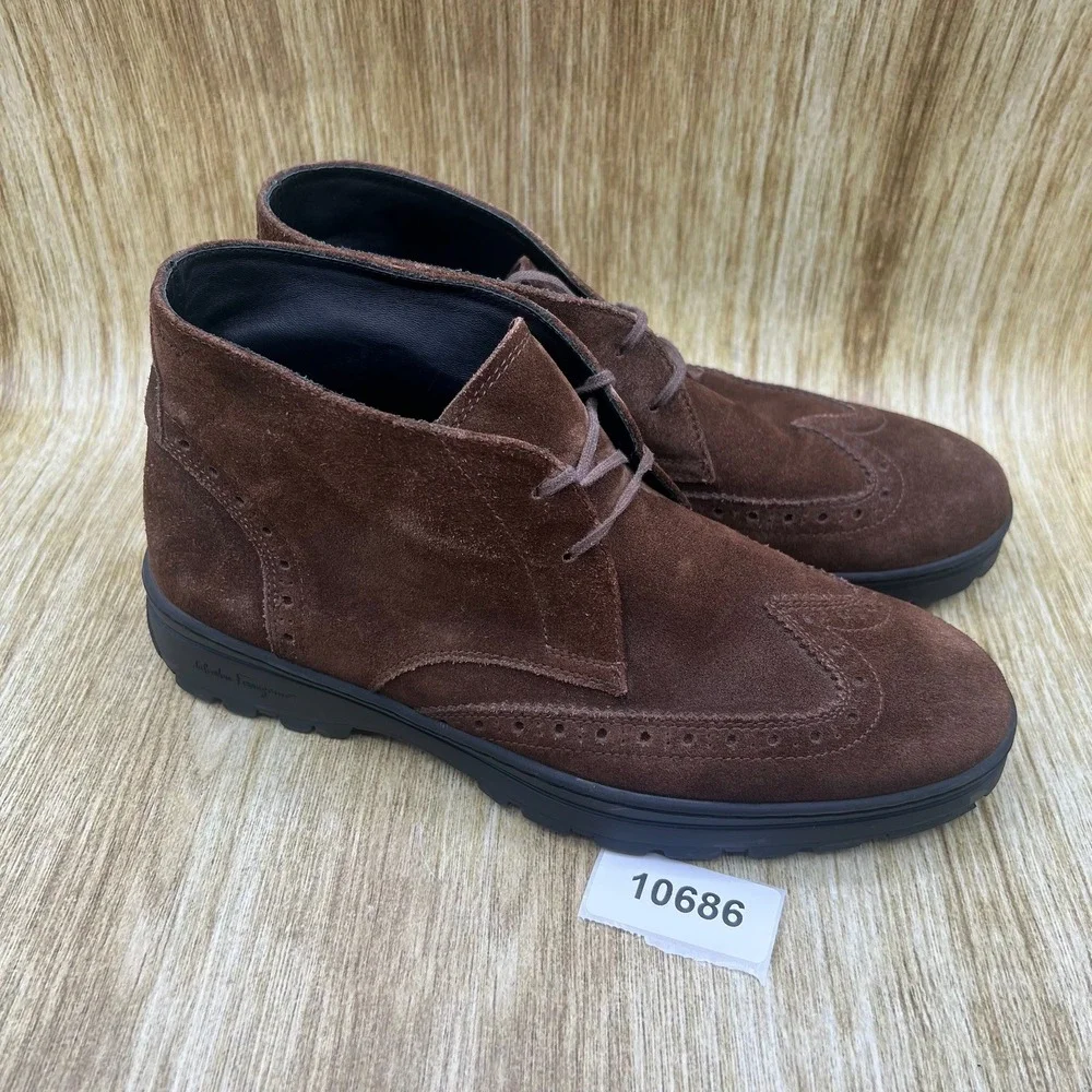 Salvatore Ferragamo Parker Chukka Boots Men's Size 6 EE Brown Suede Wingtip